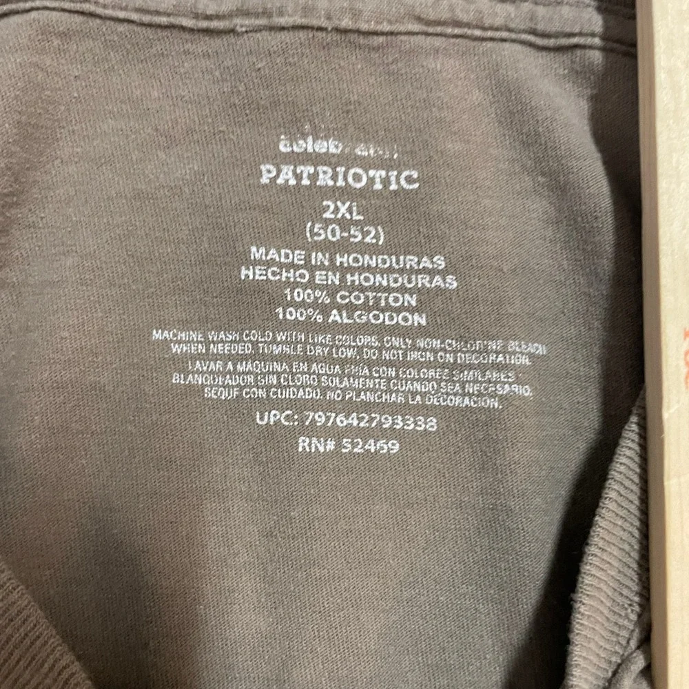 Patriotic Eagle Graphic T Shirt Men's 2XL Brown USA Pride These Colors Don't Run - Picture 4 of 5